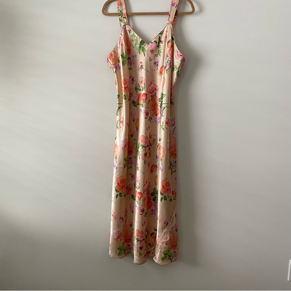 Cabernet Sleepwear Silky Nightgown Chemise Lingerie size L